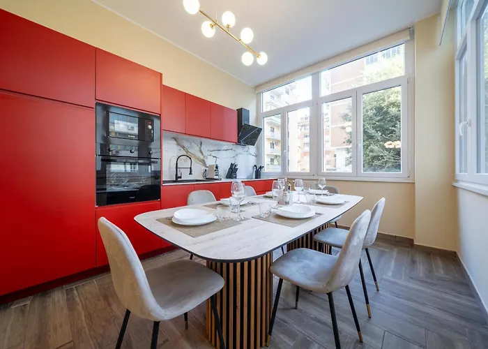 Spacious Three Bedroom Design Near Circo Massimo Appartement Rome