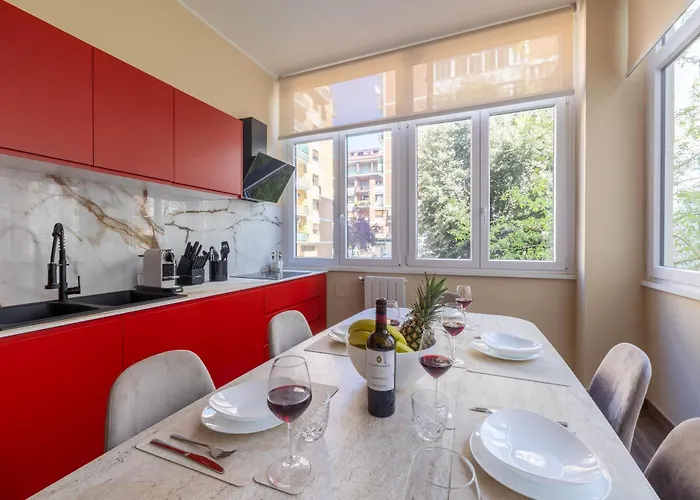 Spacious Three Bedroom Design Near Circo Massimo *