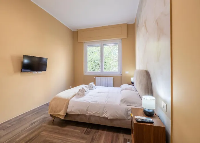 Spacious Three Bedroom Design Near Circo Massimo Appartement Rome